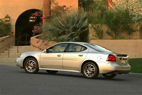2004 Pontiac Grand Prix Image. Photo 17 of 42