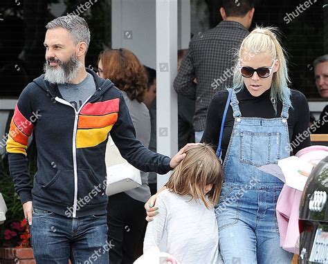 Busy Philipps Marc Silverstein Birdie Leigh Editorial Stock Photo ...