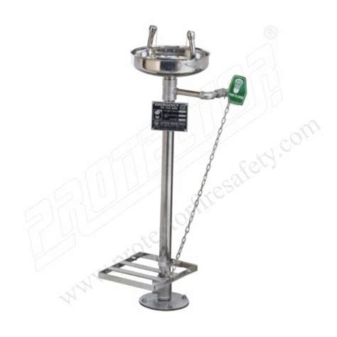 Safety Shower - Eye Wash Bottle 500ml Wholesale Trader from Ahmedabad