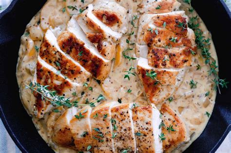 One Skillet Creamy Peach Chicken - Farmhouse on Boone