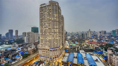 (VIDEO) Mumbai's Lalbaugcha Raja Receives Overwhelming Donations On ...