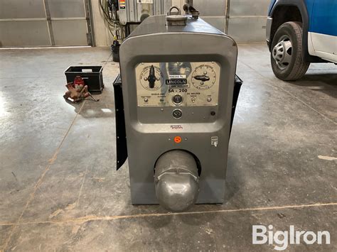 Lincoln SA-200-F163 Code 8023 Arc Welder | Agriculture | BigIron