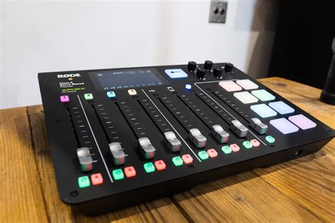 Rodecaster Pro Training 的图像结果