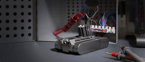 Engineering Story | Dyson India V7ᵀᴹ Cord-free Vacuum Cleaners | Dyson ...