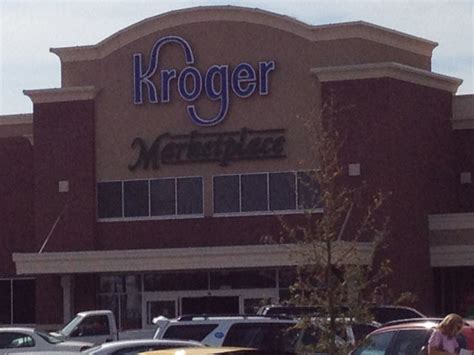 Customers shop at Kroger on January 22, 2026 in Little Rock, Arkansas.