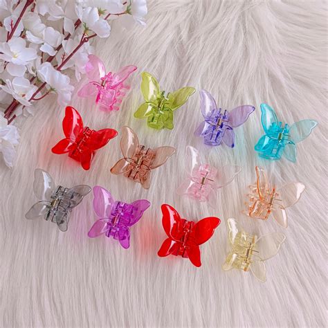 Butterfly Claw – Nylaa Crafts