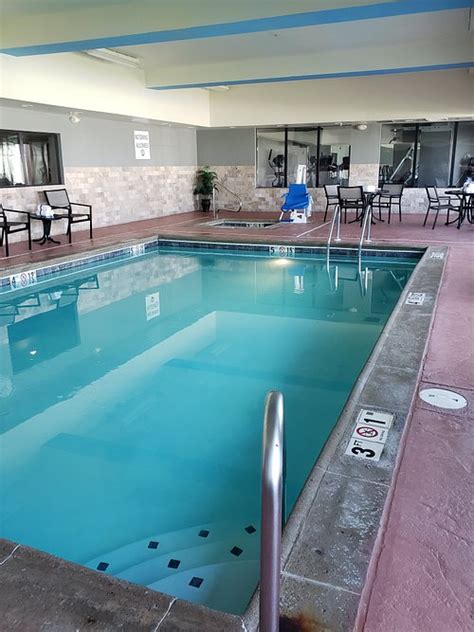 BEST WESTERN PLUS STEVENS COUNTY INN (Hugoton) - Hotel Reviews, Photos ...