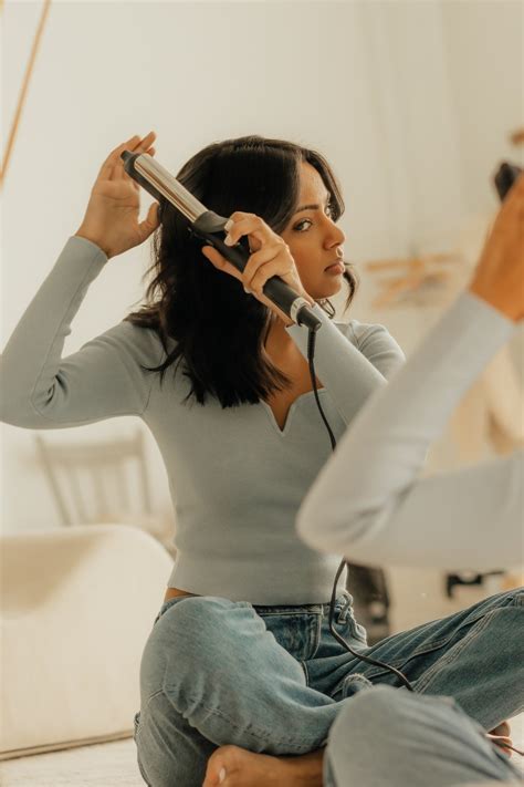 Using Curling Irons 的图像结果