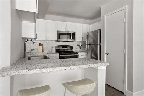 Luxury Apartments in Medical Center, Houston | 8181 Med Center