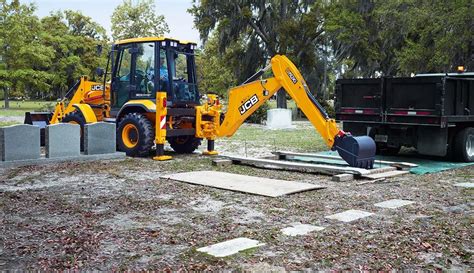 Image result for JCB TRACKED Compact Backhoe