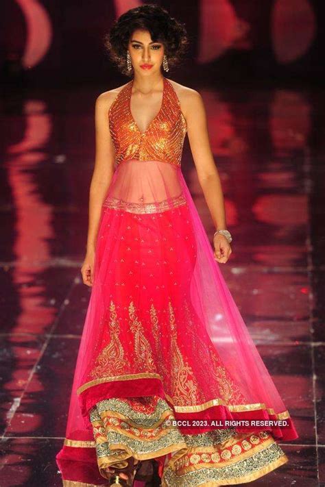 Navneet Kaur Dhillon looks splendid at Bridal Fashion Week