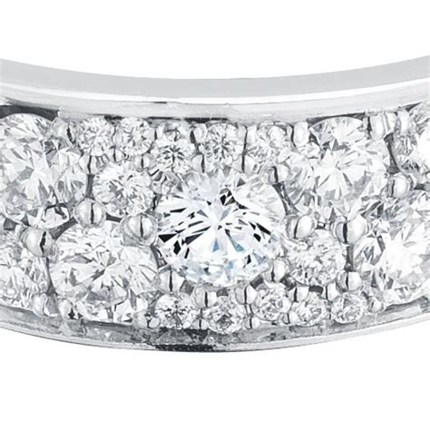 Pave Diamond Pinky Ring – Finn