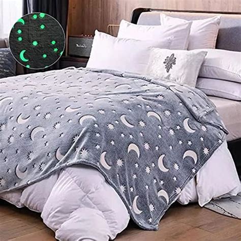 Buy Happy Hues® Glow in The Dark Blanket Unicorn-70 x 60 inch/ 180 cm x ...