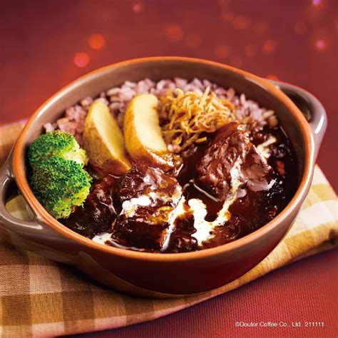 Excelsior Cafe "Gorotto Meat Beef Stew Rice" "Pistachio & Berry Latte ...