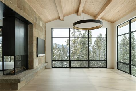 SPANISH PEAKS — JACKSON TROUT ARCHITECTS
