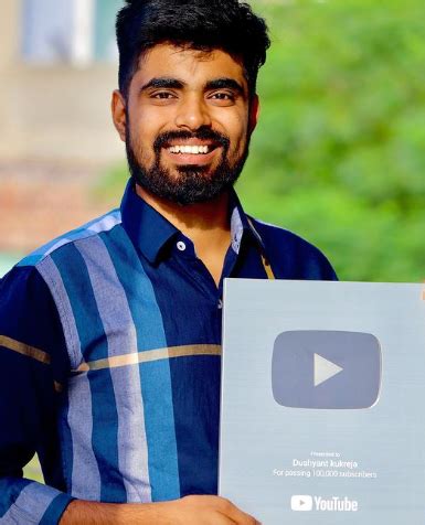 Dushyant Kukreja Net Worth 2023: Age, Family, Shorts Funny, Girlfriend ...