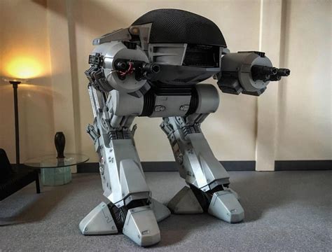 ED-209 1:12th Scale : r/Robocop