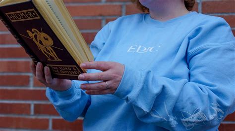 EPIC: The Musical – The Gilded Teafling