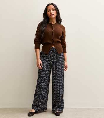 Petite Trousers | Wide Leg & Cropped Petite Trousers | New Look