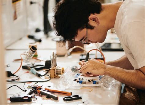 Electronic Computer Engineering 的图像结果