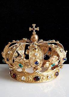 eleonora cafã blue and gold에 있는 핀 eleonora cafã blue and gold에 있는 핀