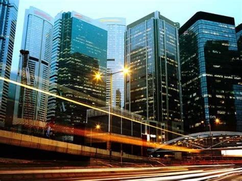 Smart City Playbook Identifikasi Praktik Kota Pintar Terbaik