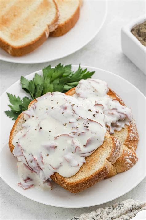Chipped Beef Gravy Served on Toasted Sandwich Bread