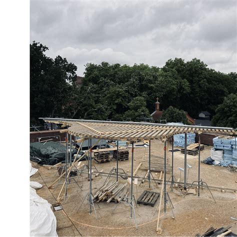 AFF - SPORE INITIATIVE – WETTERSCHUTZDACH