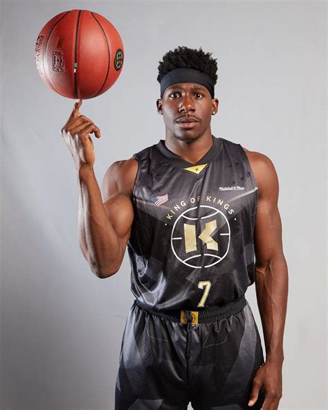 Tor'i Brooks - Wiki, Birthday, Age, Height, Career, Education- Wikiake