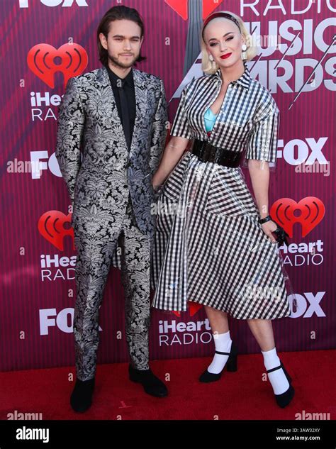 (FILE) Katy Perry Receives Backlash After Blue Origin Space Flight. LOS ...