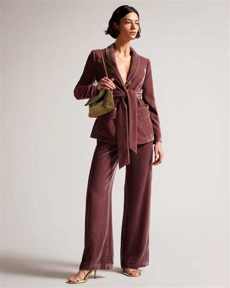 Ted Baker Heels Sales India - Gold Womens Myloh Metallic Kitten Heel ...