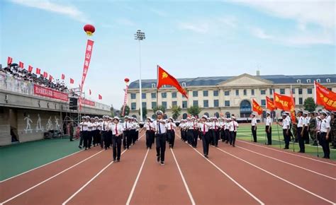 唐山海运职业学院海洋工程系升国旗仪式
