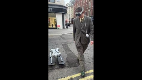 London streets shocked and awed as "pet" roams with Apple Vision Pro ...
