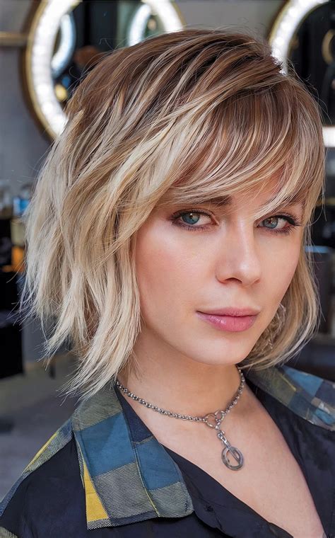 Side Part Blunt Bob: The Versatile Haircut That Flatters Everyone - the ...