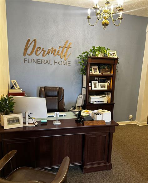 Dermitt Funeral Home | Leitchfield KY
