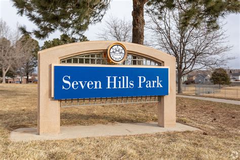About Seven Hills | Schools, Demographics, Things to Do - Homes.com