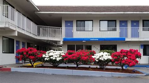 MOTEL 6 EUGENE NORTH - SPRINGFIELD - Motel Reviews, Photos, Rate ...