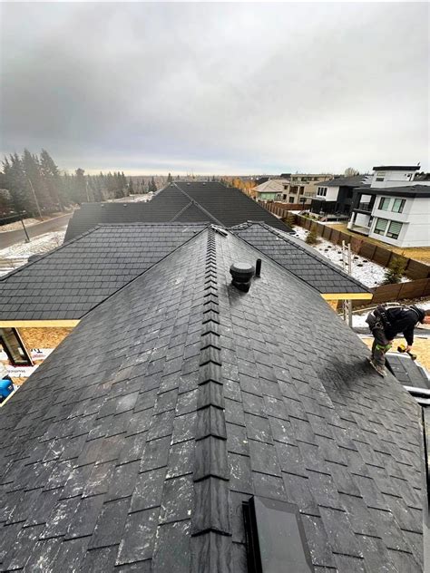 Rubber Roofing Shingles Service in Edmonton, Canada