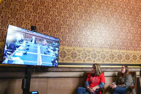 Iowa AEA bill and teacher pay increase, explained in 60 seconds