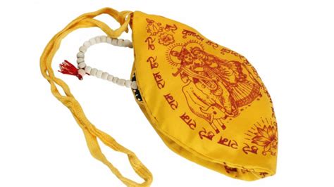 Why the way you hold your mala matters: The spiritual power of gaumukhi ...