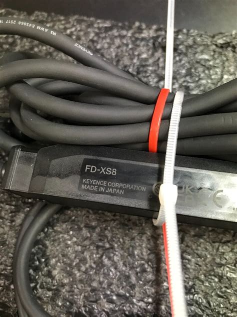 KEYENCE FD-XS8 FD-X series Clamp-on Micro Flow Sensor | eBay