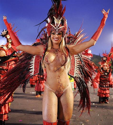 Nude Samba Dance