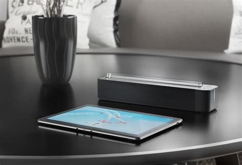 Lenovo plaatst tablets in dock om te fungeren als slimme schermen met ...