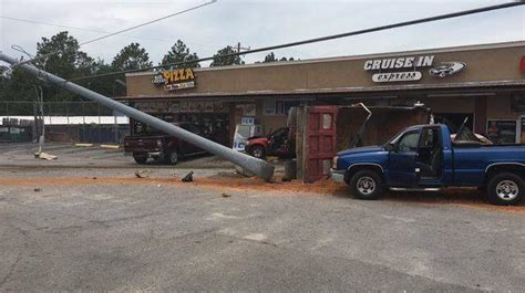 Dump truck crashes into Lexington County SC restaurant | The State