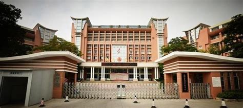 怀赤子之心，以青春之歌，筑强盛之国——法学院举行2022届毕业生学位授予仪式-汕头大学 Shantou University