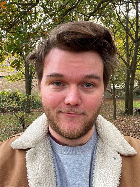 iPhone 12 Mini 的图像结果