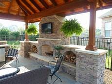 Outdoor Kitchen Patio by Outdoor Kitchen Living Traditional Patio Other Outdoor Kitchen Patio