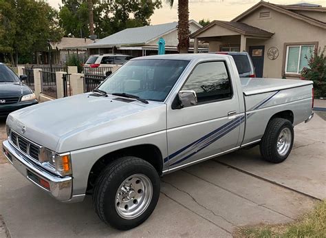 1993 Nissan Hardbody D21 Pickup Truck for Sale in Phoenix, AZ - OfferUp