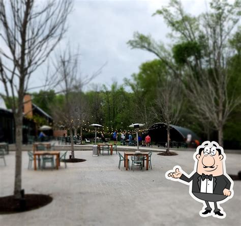 The Grove Kitchen & Gardens, Tyler - Restaurant menu, prices and reviews