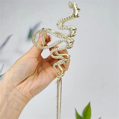 Samyak Combo of 2 Hair Claw Trendy Zigzag Tassel Hair Clutches for ...